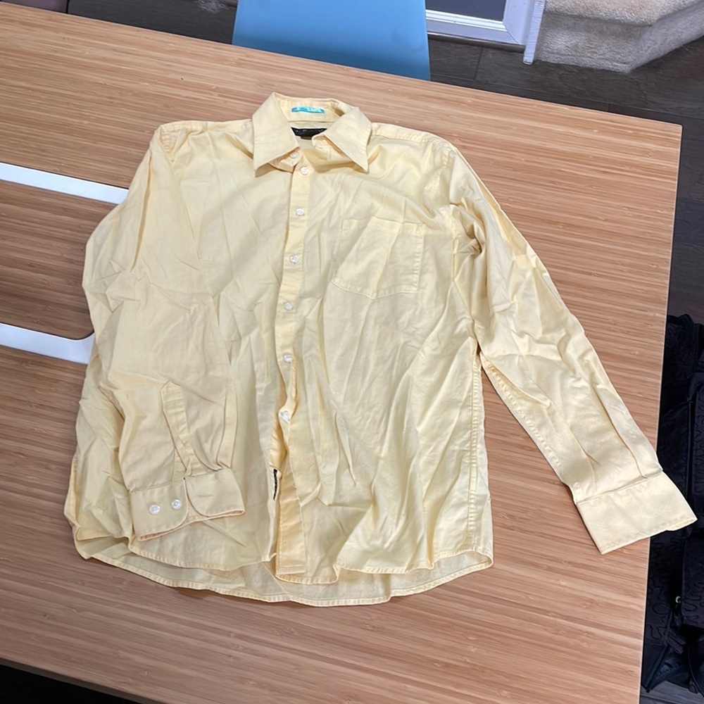 Yellow dress shirt, medium, good condition